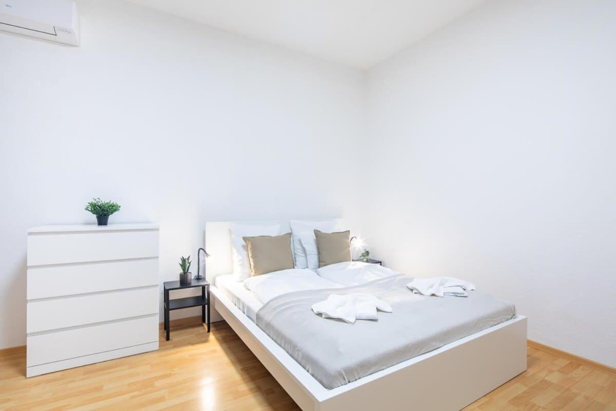 Very Central Convenient Flat Budapeste Exterior foto